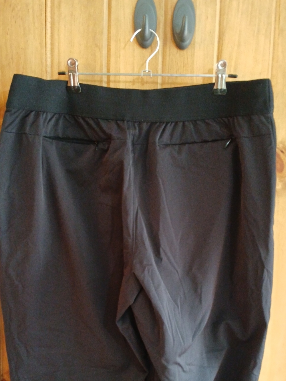 Womens Tommy Bahama Everyday Active Ankle Pants - Large - Picture 5 of 11